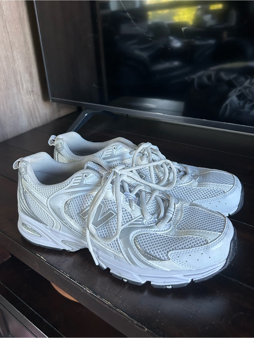 New Balance Women’s 530 White with Silver Metallic